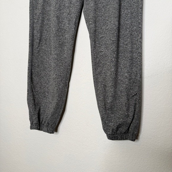 Vuori Boyfriend Joggers Heather Gray Size S - Picture 4 of 8